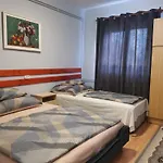 4fenyő Magánszállás Quarto em Acomodações Particulares *