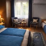 4fenyő Magánszállás