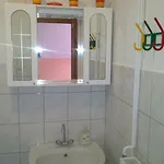 4fenyő Magánszállás *