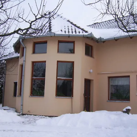 4fenyő Magánszállás Habitación en casa particular Nagyatád