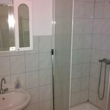 Habitación en casa particular 4fenyő Magánszállás