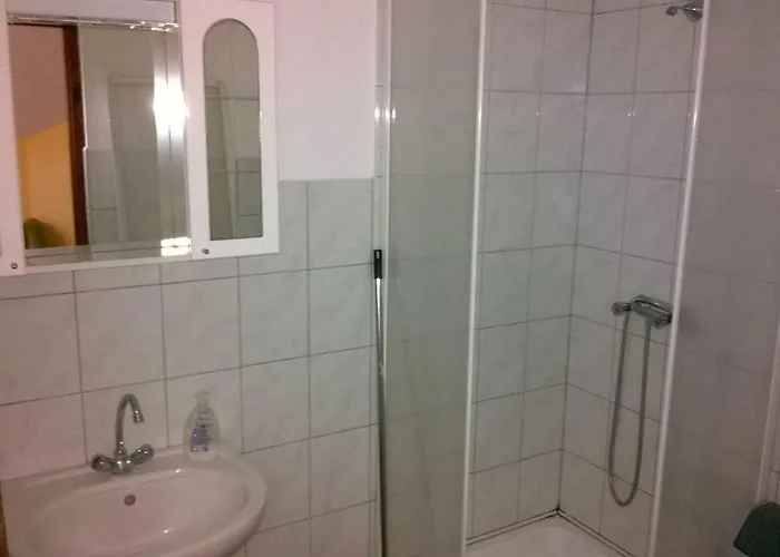 Gazde/Camere de închiriat 4fenyo Maganszallas